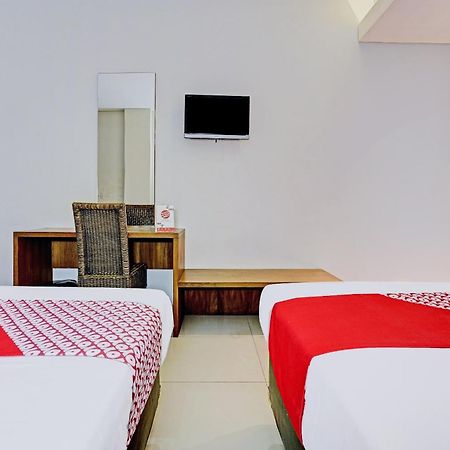 Collection O Riau Near Trans Studio Bandung Formerly Hotel Montameri Εξωτερικό φωτογραφία